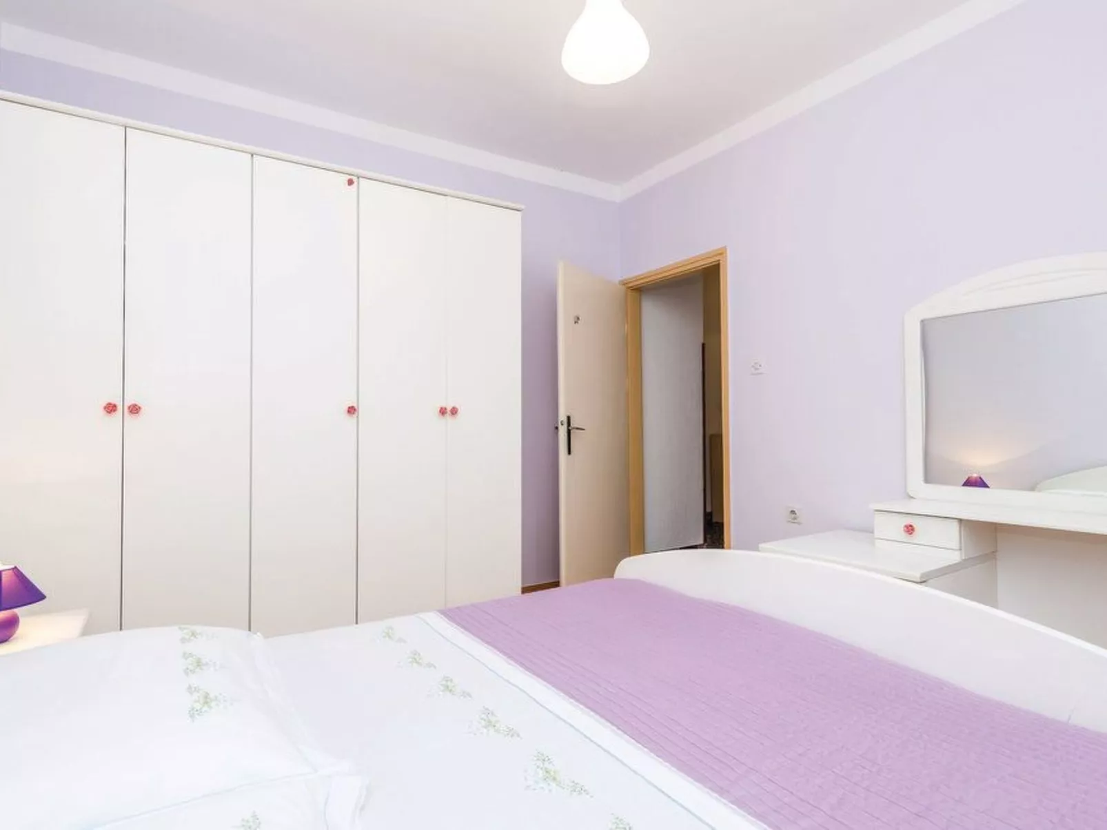 Für 7 Personen ca. 120 m&sup2; in Supetarska Dra - Image-tags.info