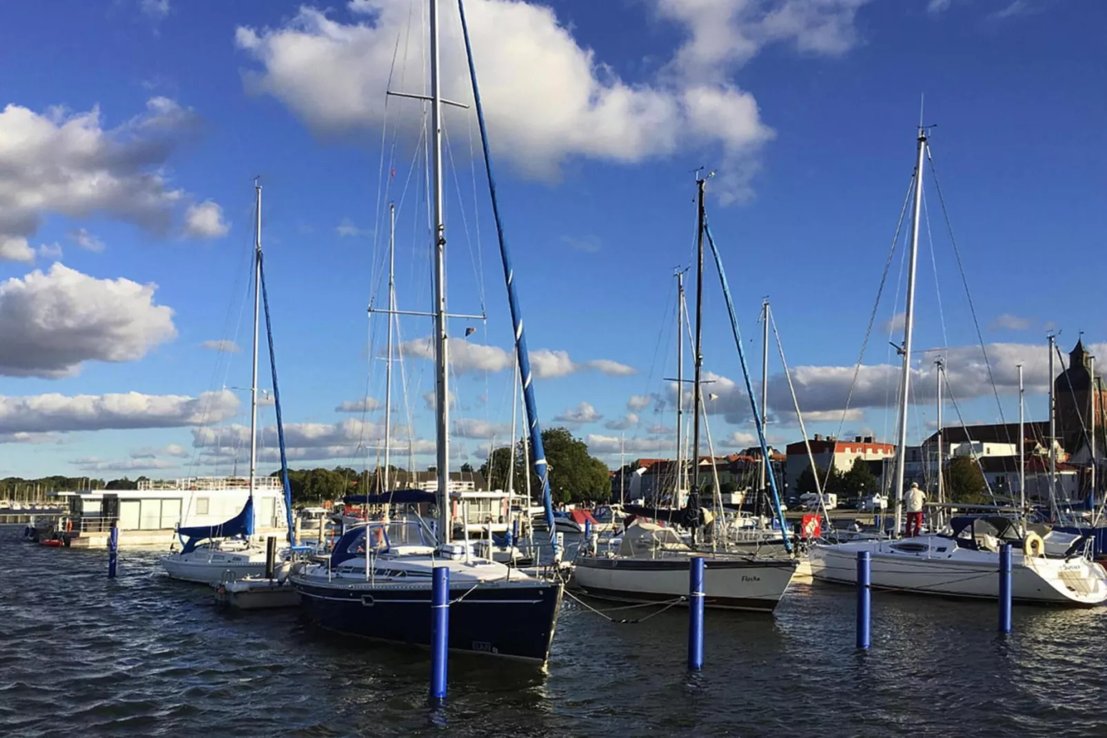 Houseboat Floating Houses Blue Active, Ribnitz-Damgarten-Blue Active - Waterzicht