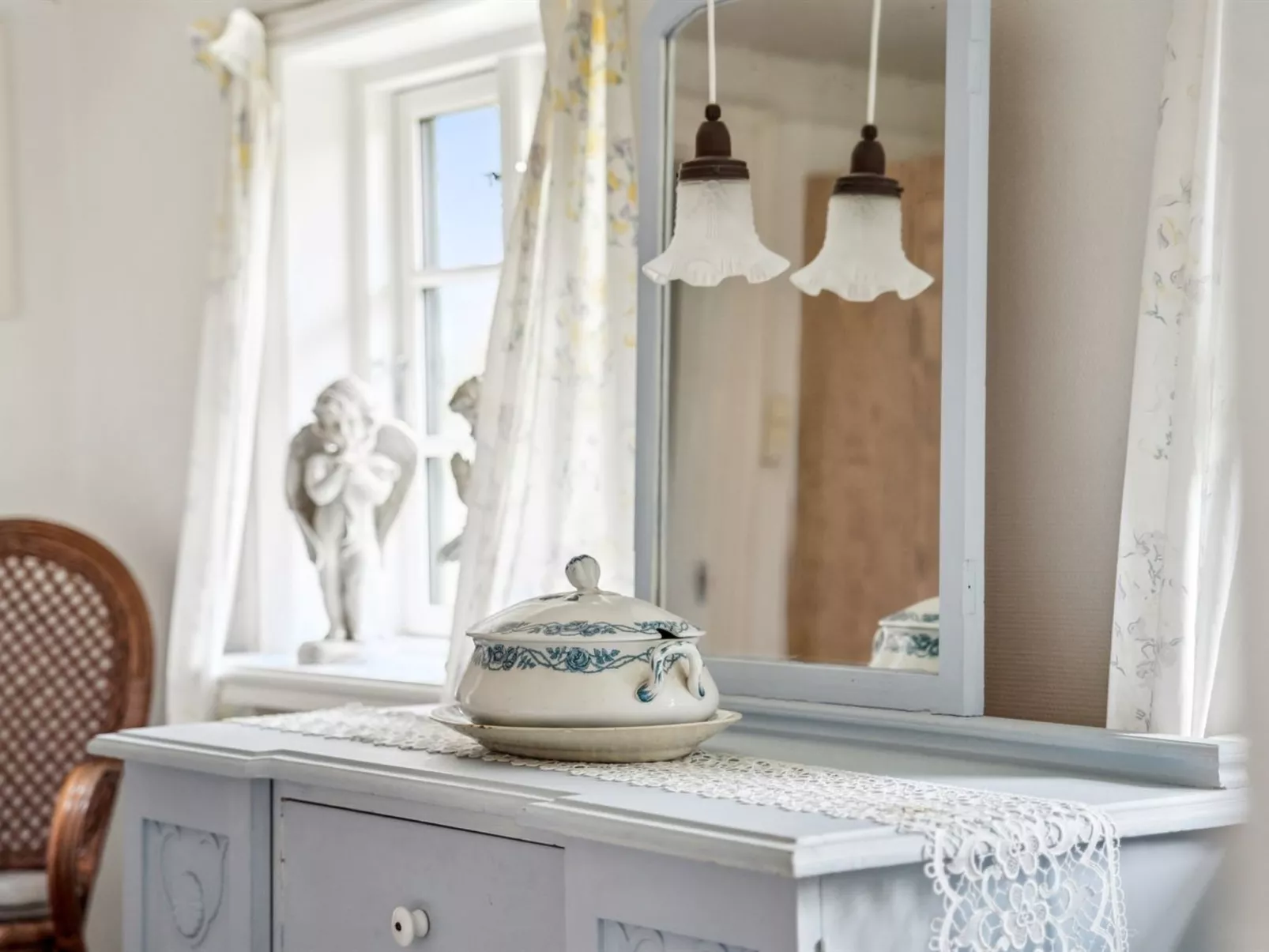 "Jule" - 1.5km from the sea - Binnen