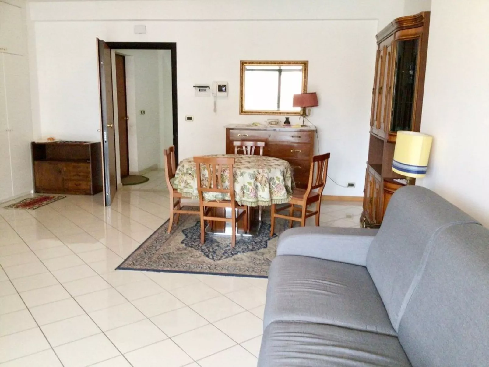 Appartement in Alba Adriatica mit Terrasse