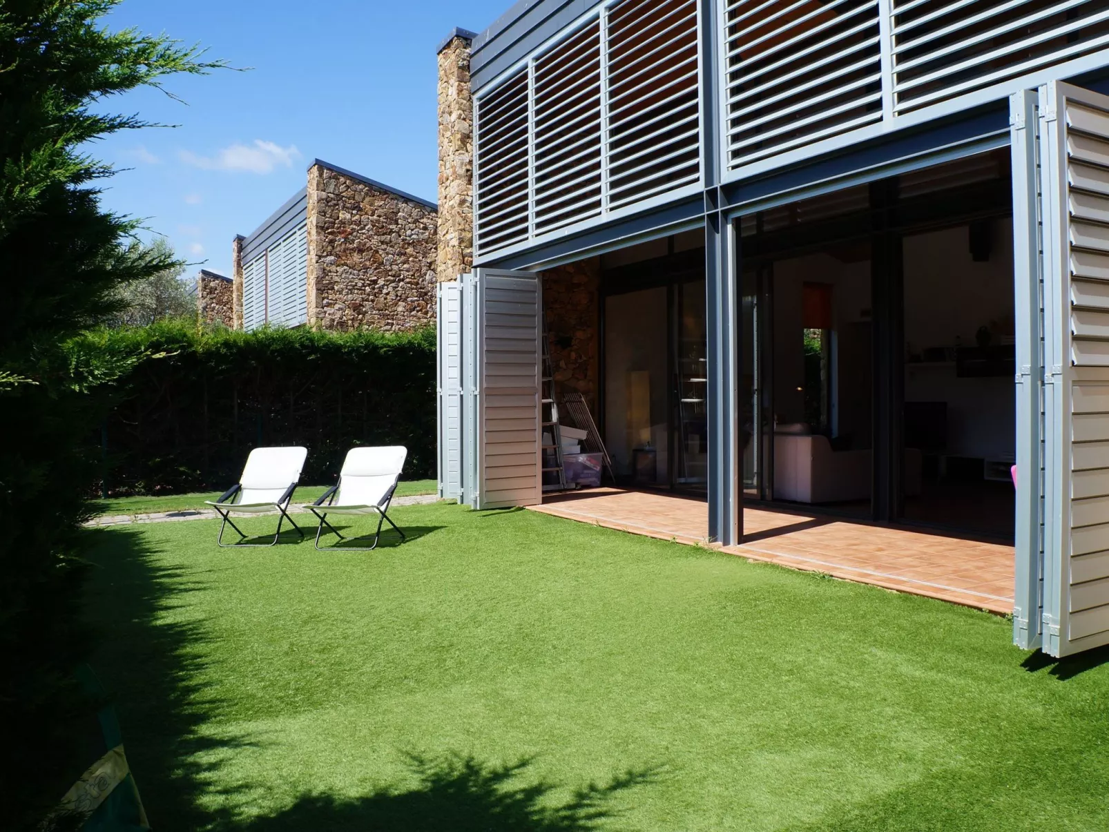 Costabravaforrent Gavarres, für 6 Personen mit Gemeinschaftspool - Buiten