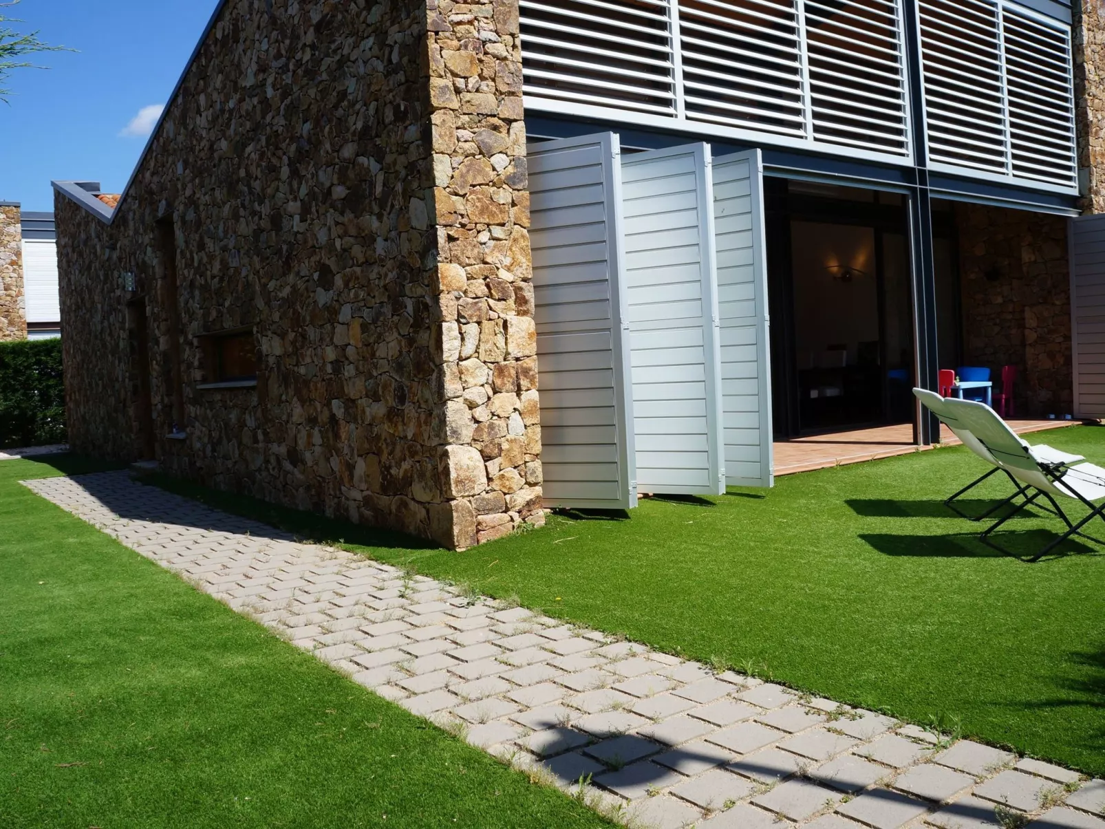 Costabravaforrent Gavarres, für 6 Personen mit Gemeinschaftspool - Buiten