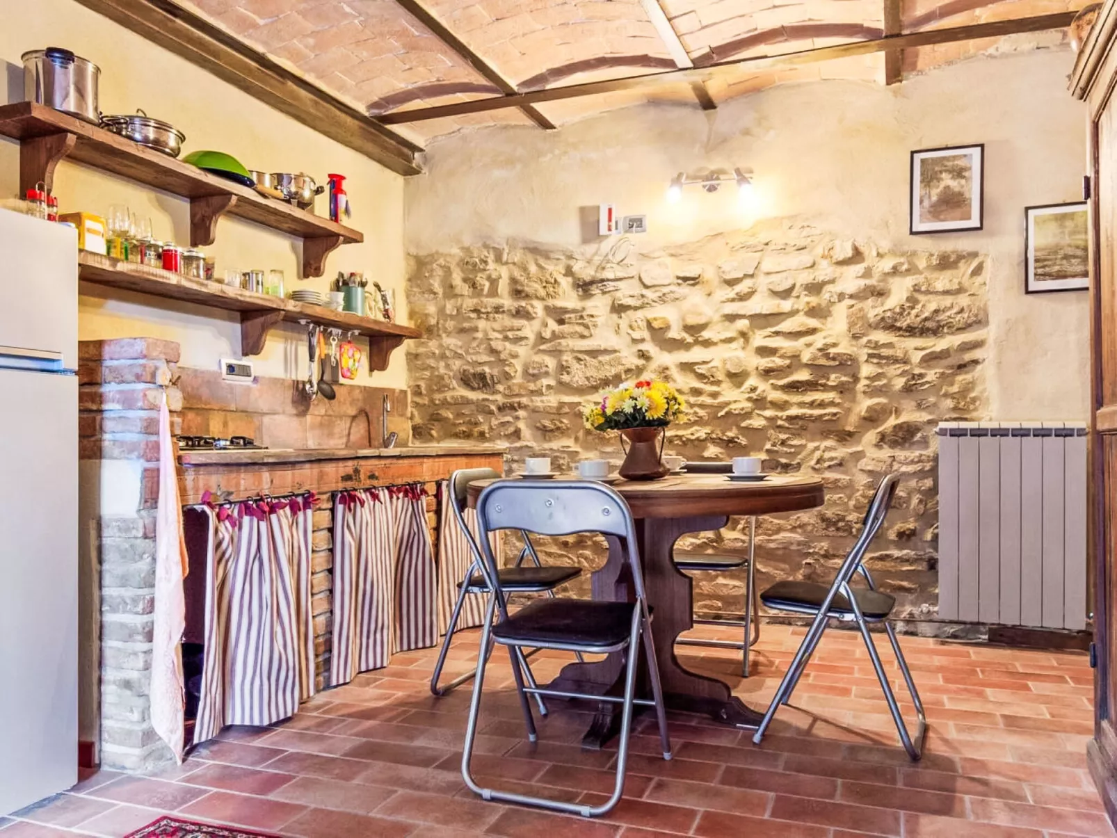 La Collina degli Ulivi - Binnen