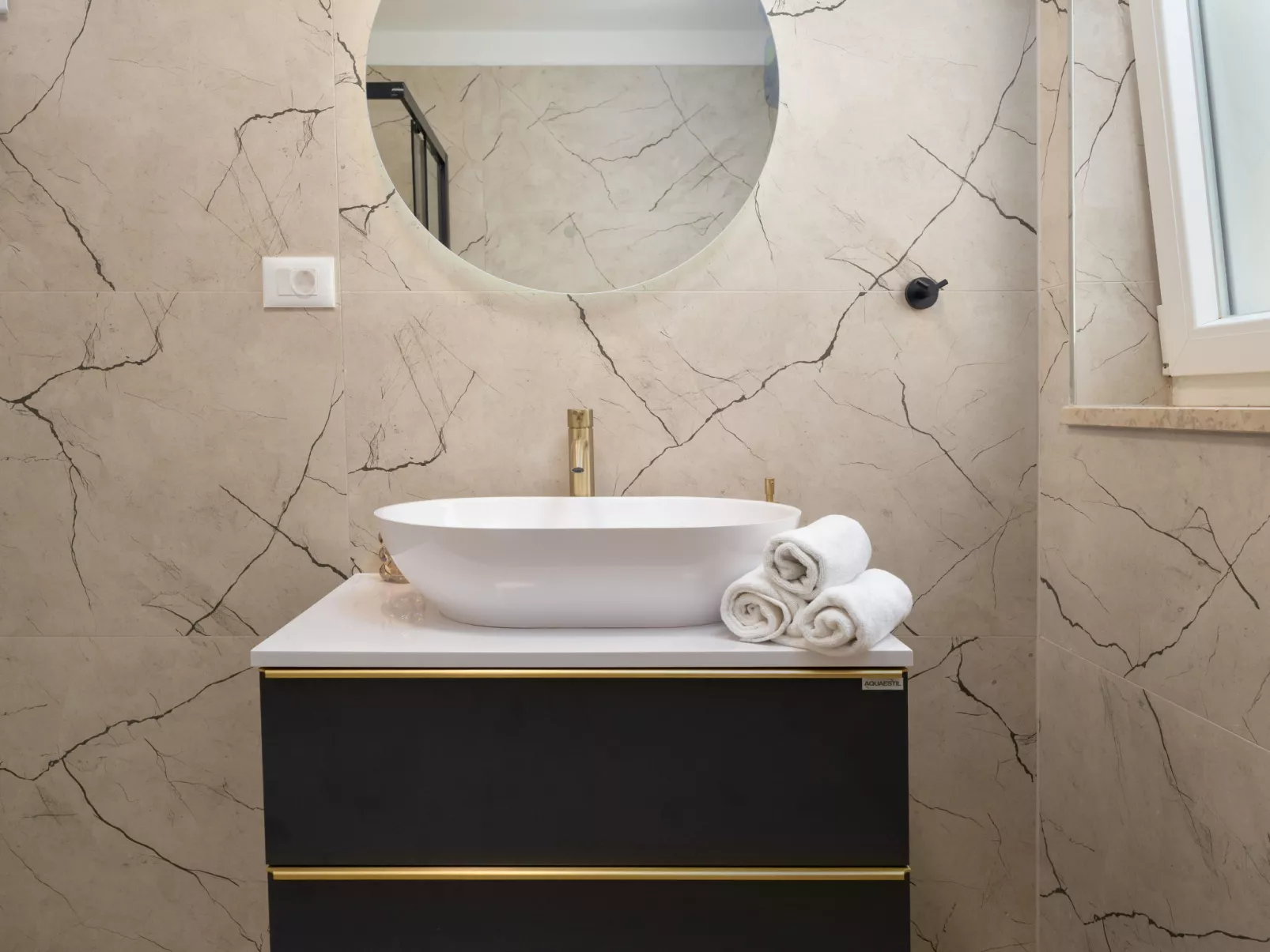 Mediterranee Oliva - Binnen