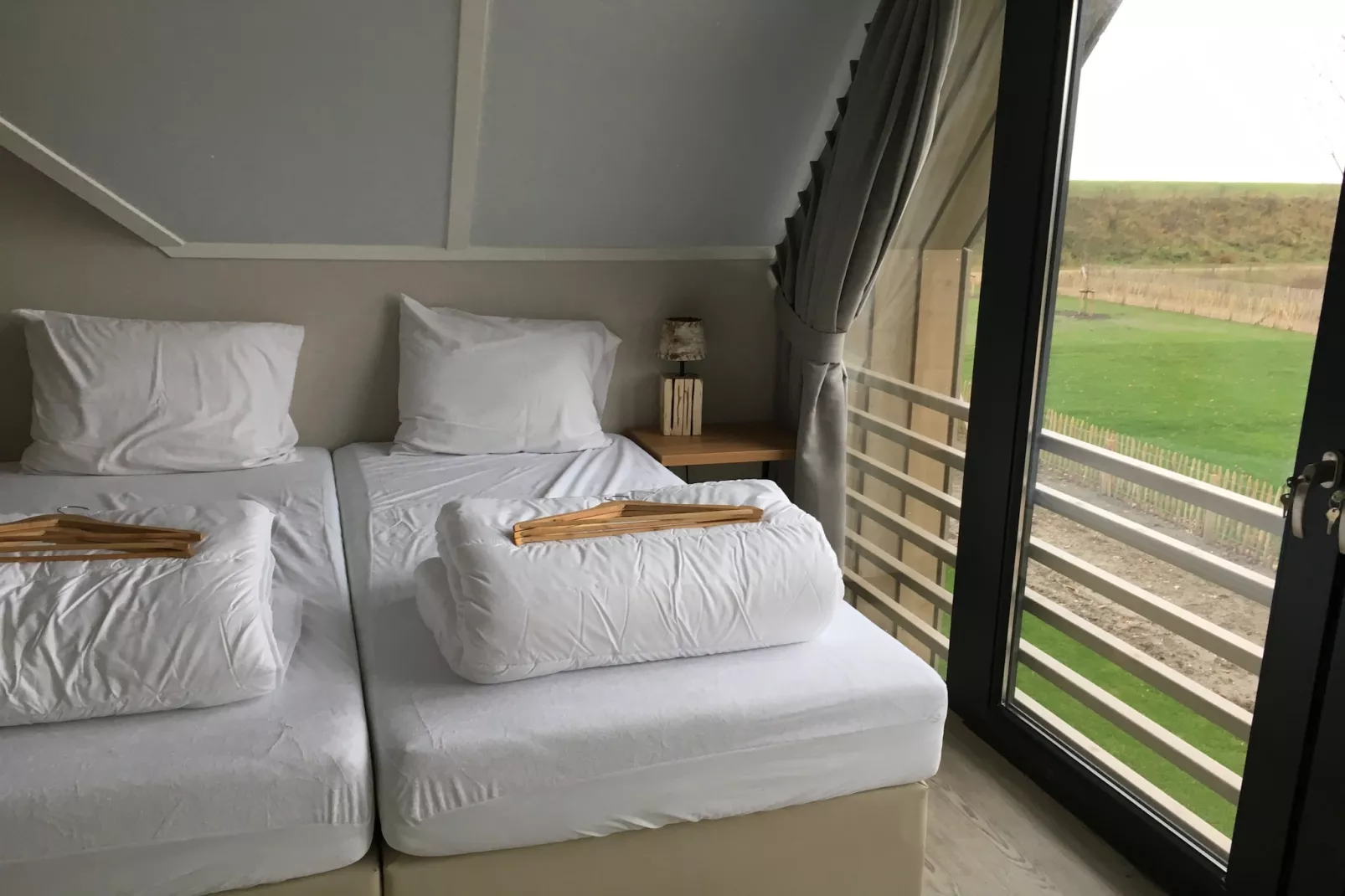 Resort Waterrijk Oesterdam 11 - Slaapkamer