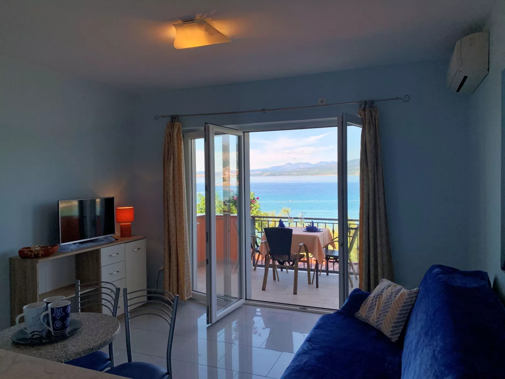Apartment Beach 3 - Binnen