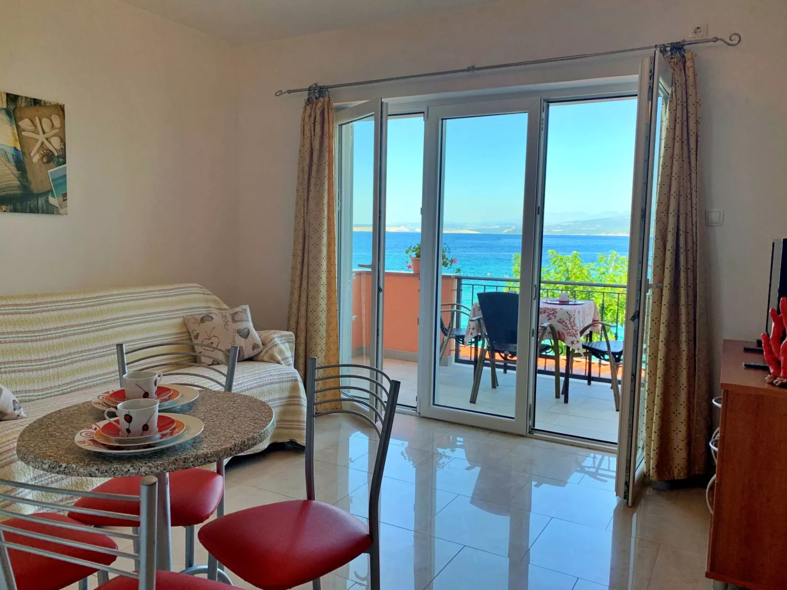 Apartment Beach 2 - Binnen