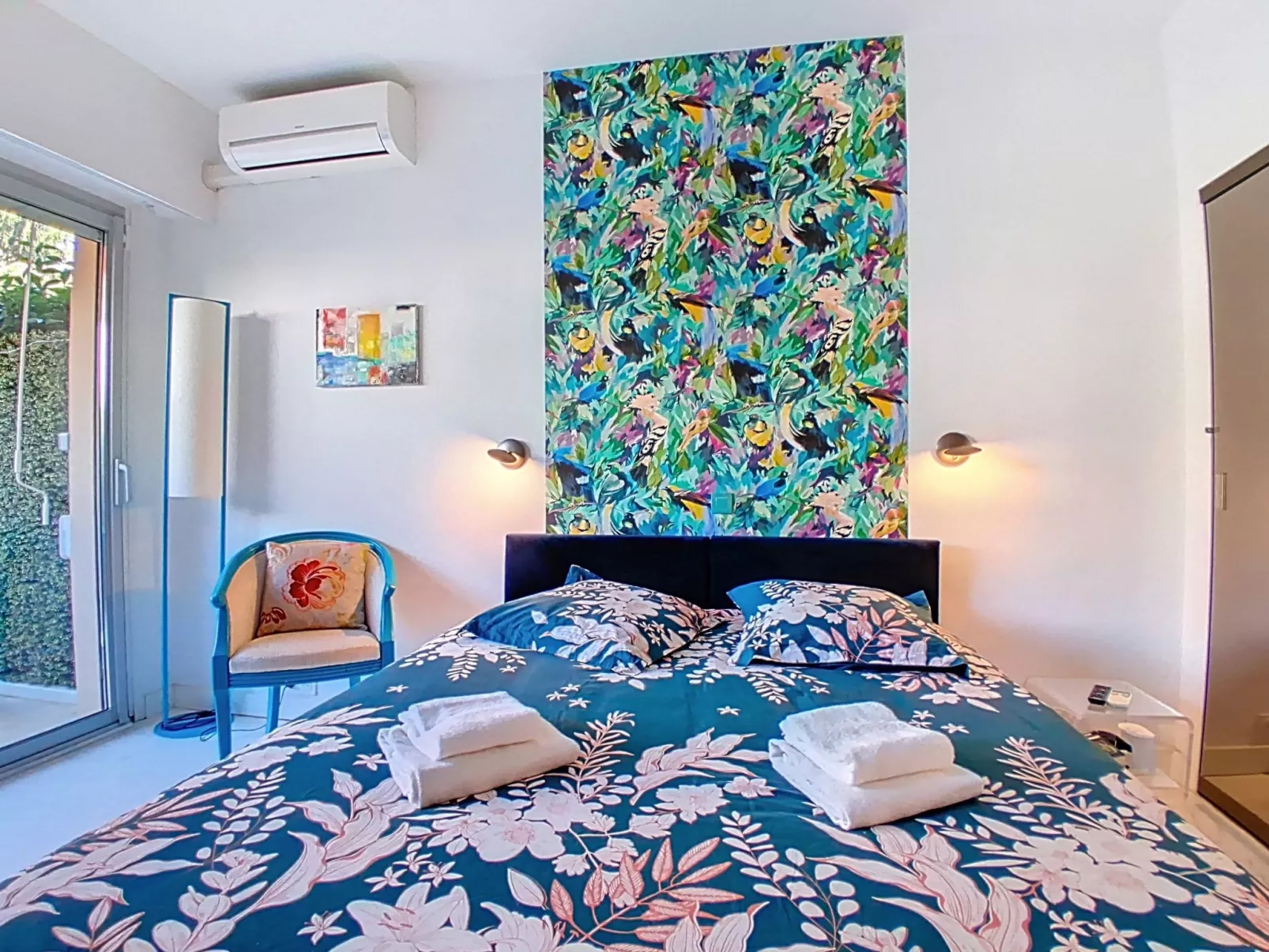 Le Chaville - Binnen