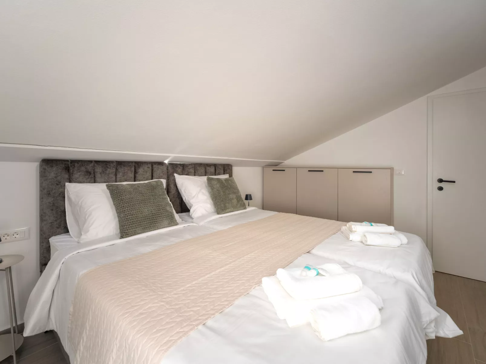 Mediterranee Oliva - Binnen