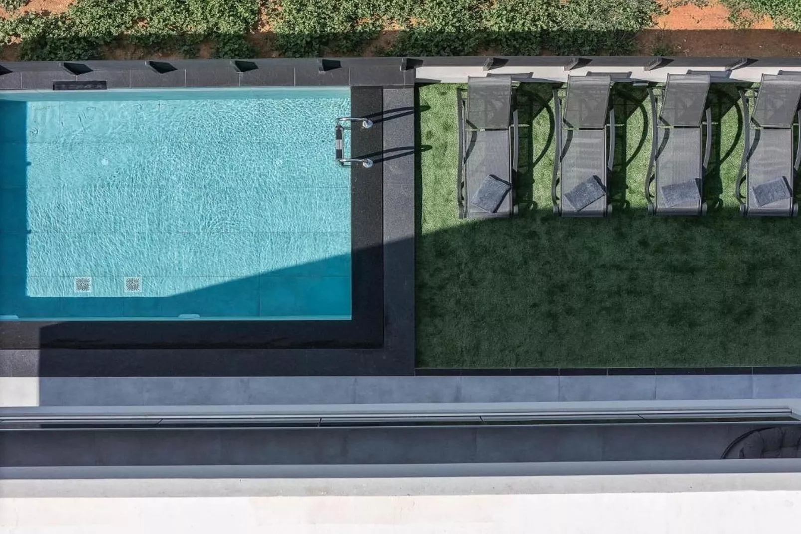 Resmi Seaview Villa - Zwembad