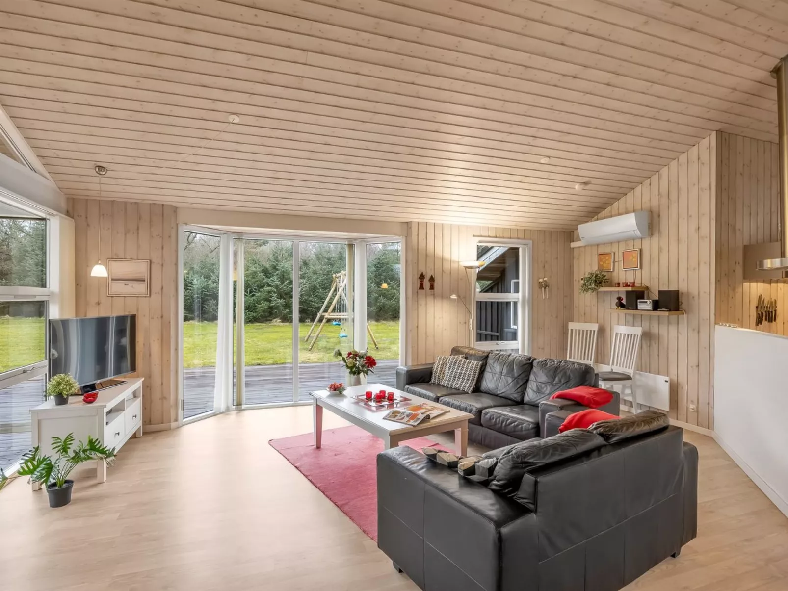 "Beeke" - 1.4km from the sea - Binnen