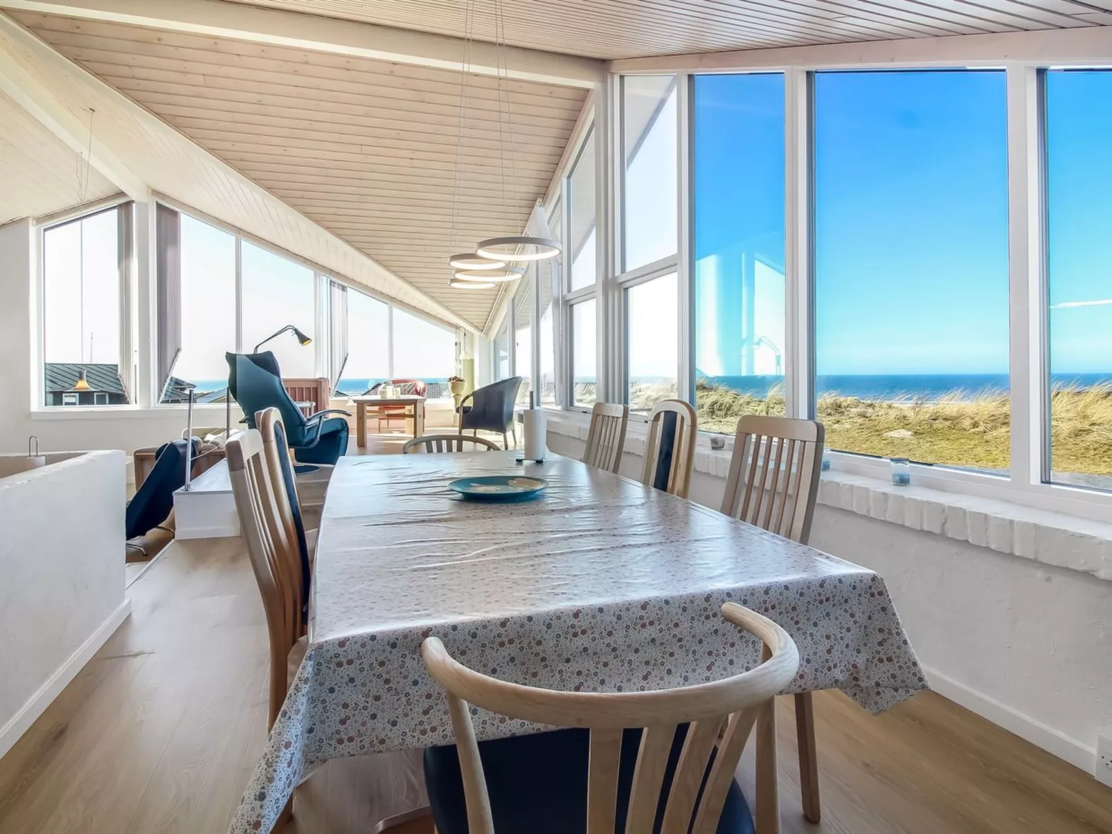 "Hilmer" - 180m from the sea - Binnen