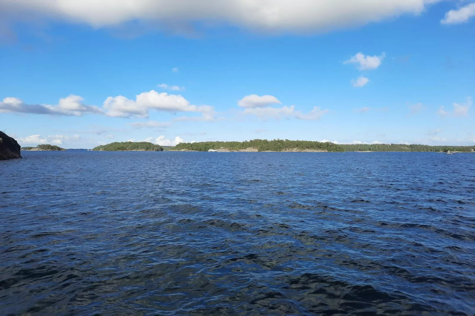 6 persoons vakantie huis in Djurhamn - Waterzicht