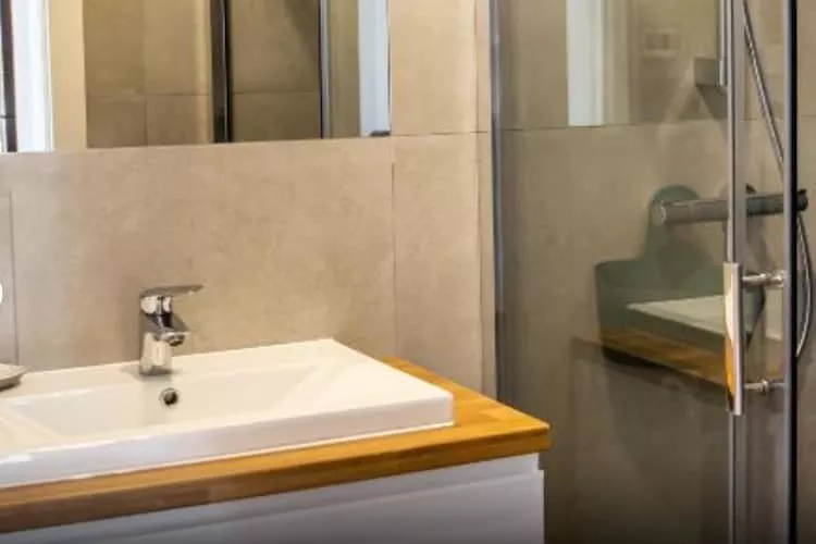 Domy wakacyjne i apartamenty w Niechorzu - Badkamer