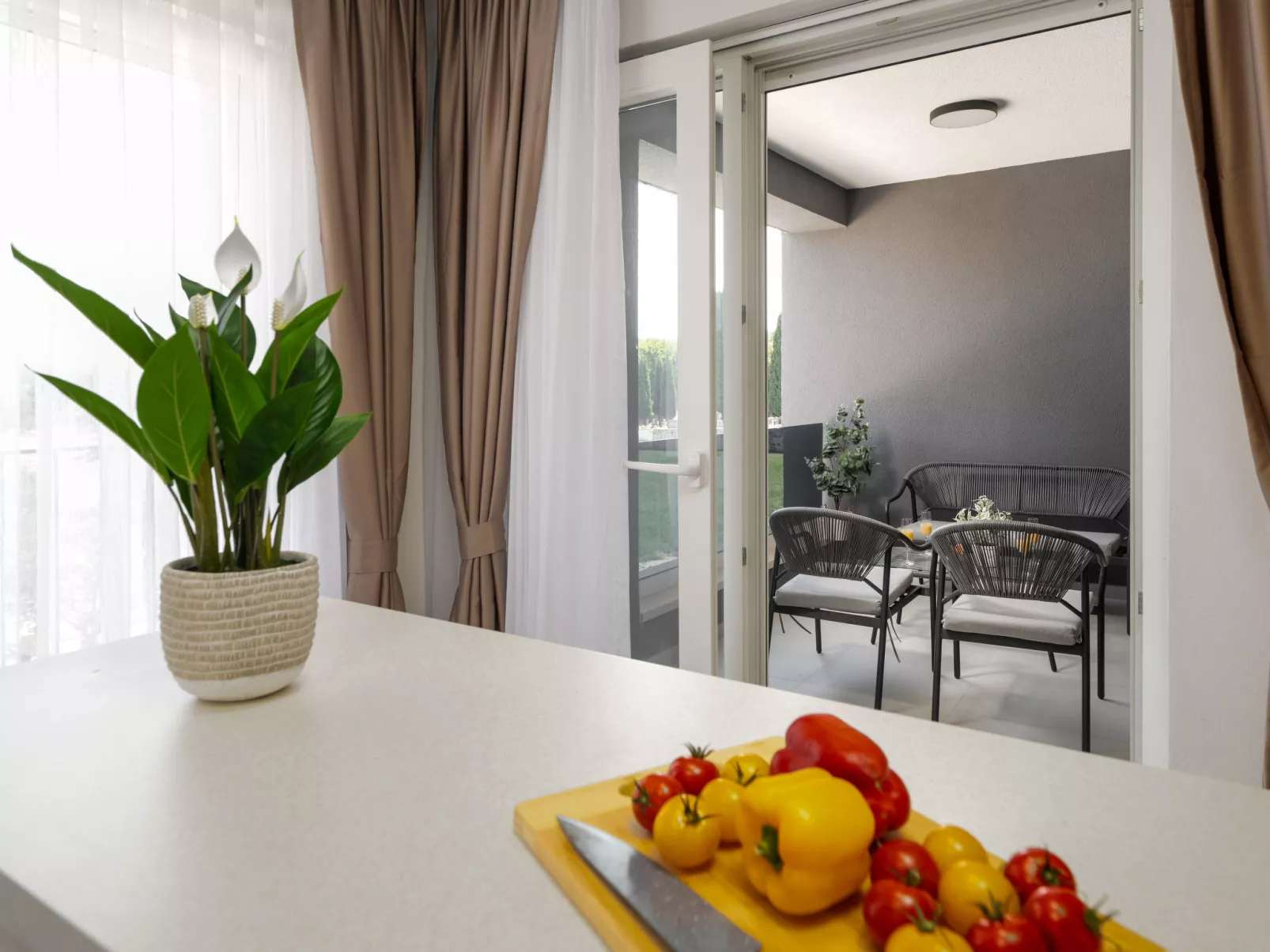 Mediterranee Oliva - Binnen