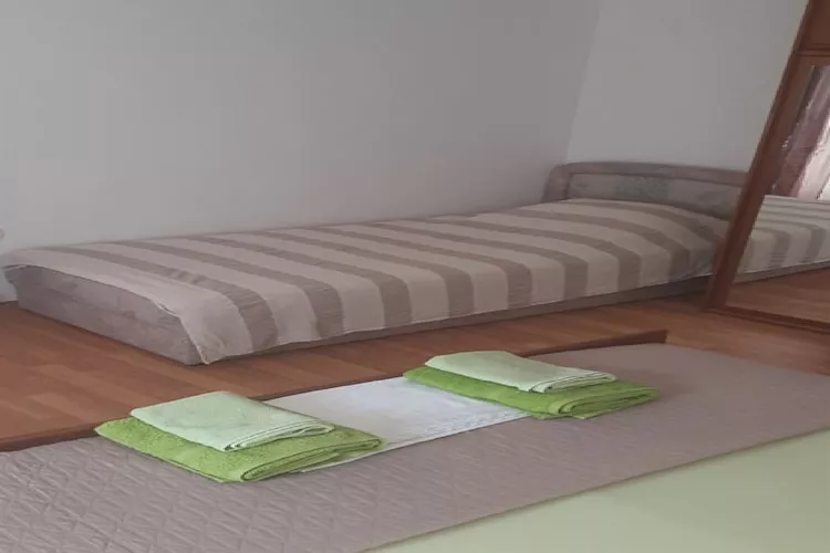 Apartments Snjezana - One Bedroom Apartment with Balcony and Sea View A1 - Slaapkamer