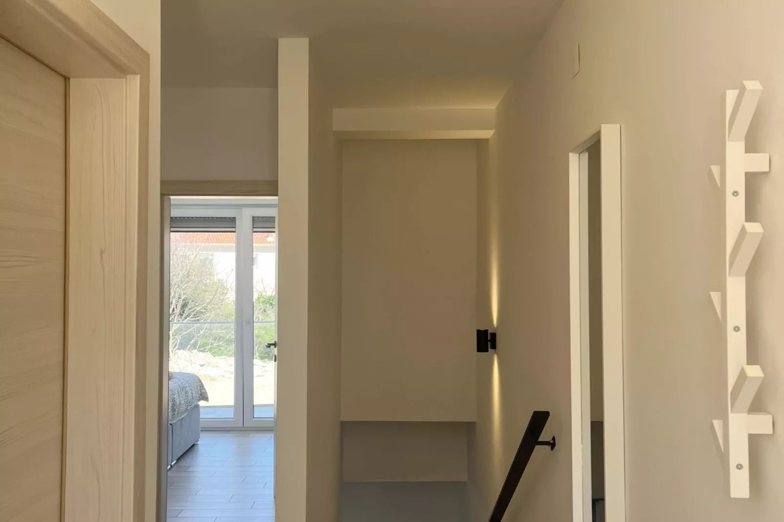 Apartment Mariner 2 with heated pool - Overloop