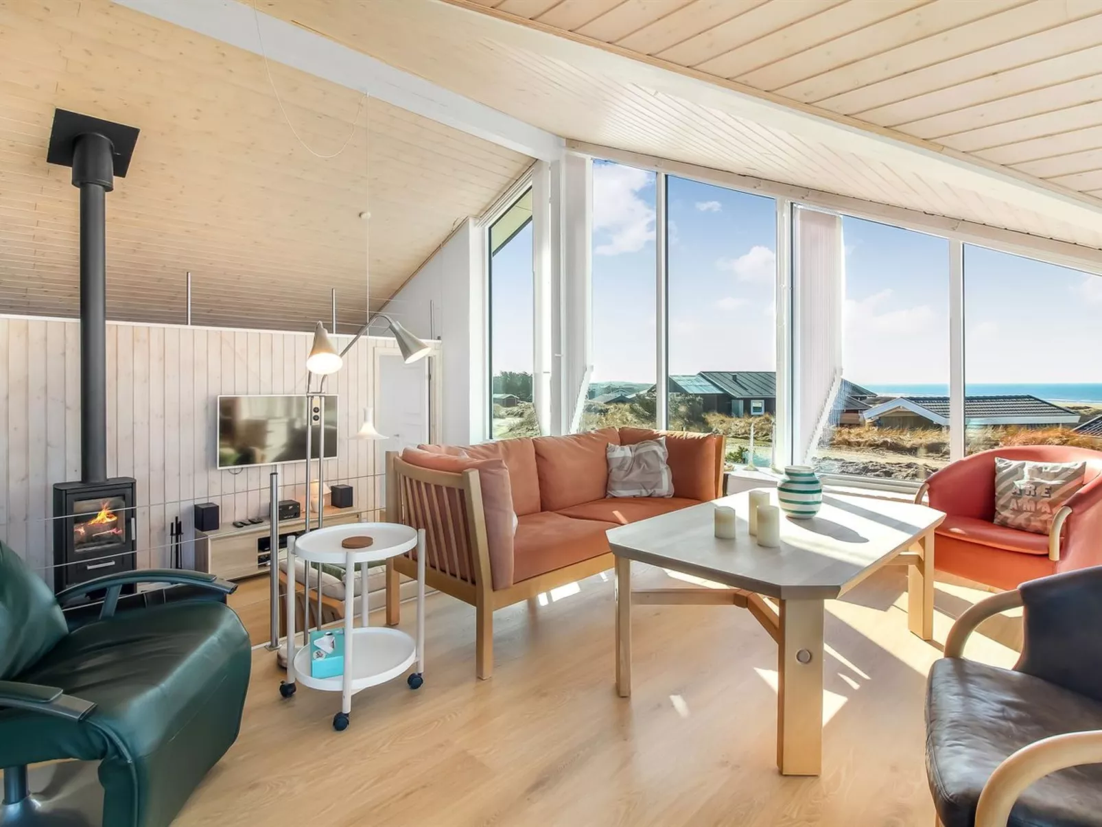 "Hilmer" - 180m from the sea - Binnen