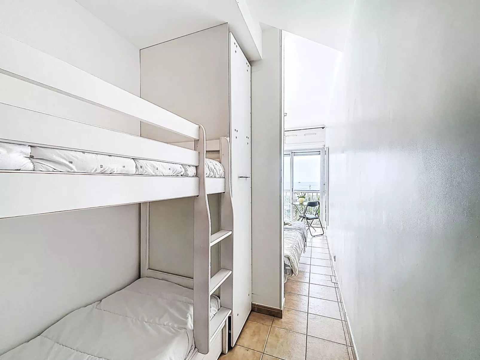 Imperial II - Binnen