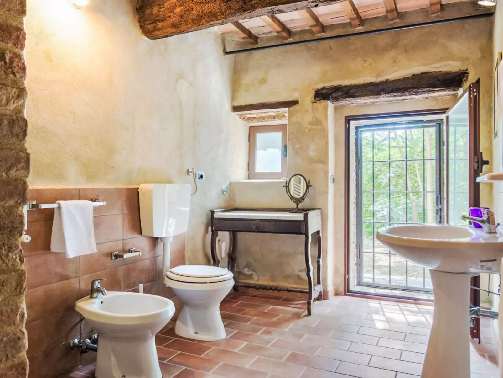 La Collina degli Ulivi - Binnen