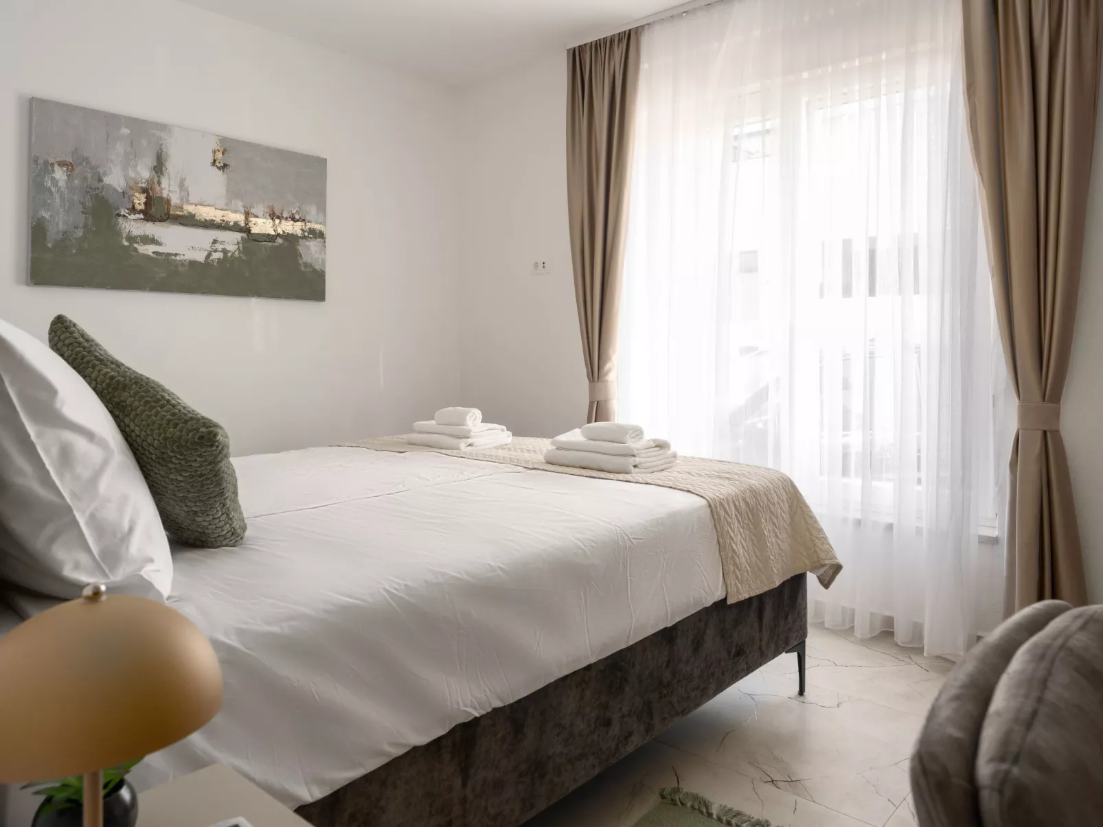 Mediterranee Oliva - Binnen