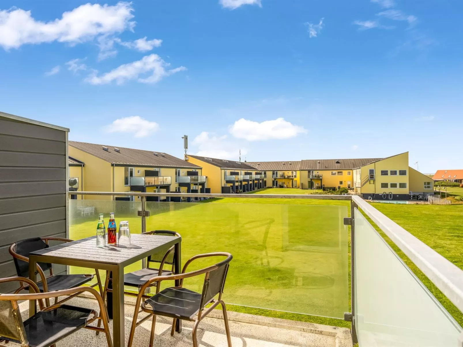 "Salka" - 150m from the sea - Buiten