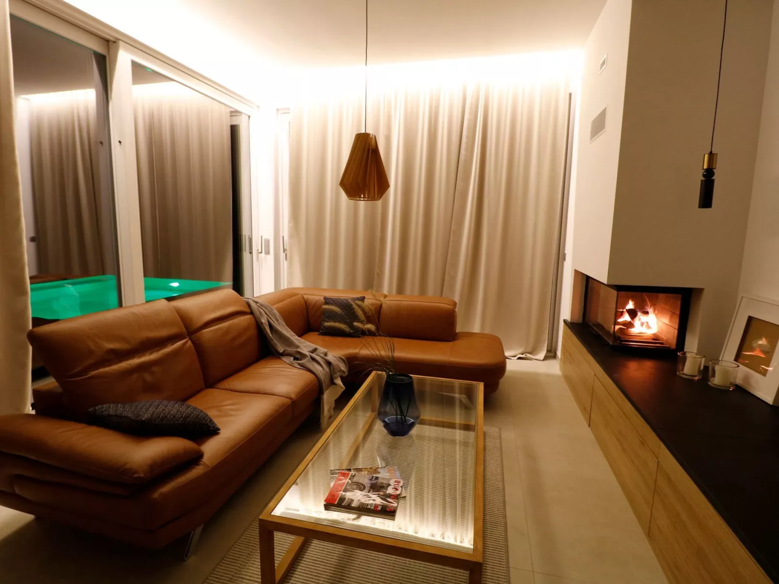 Moderne Villa mit Infinity-Pool im Bergdorf Veliko Brdo - Image-tags.info