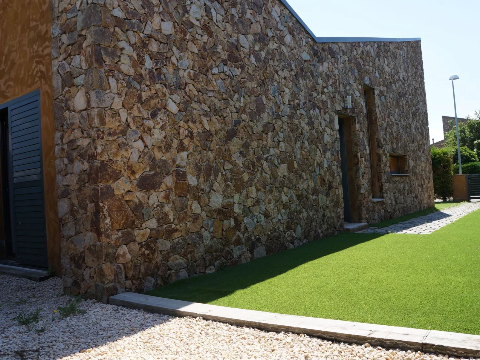 Costabravaforrent Gavarres, für 6 Personen mit Gemeinschaftspool - Buiten