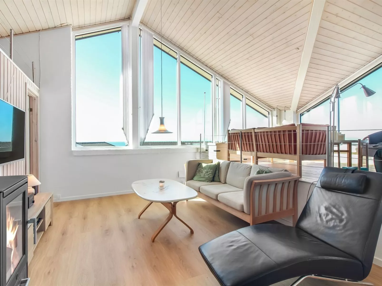 "Hilmer" - 180m from the sea - Binnen