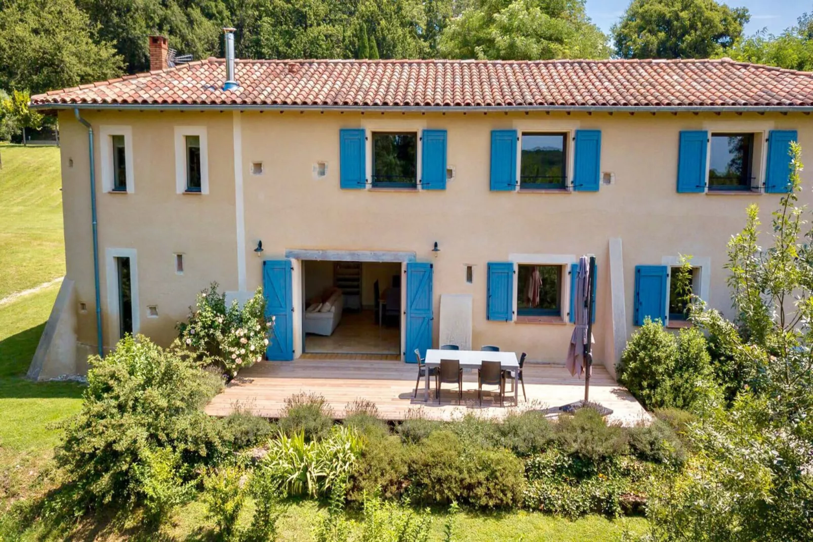 SCI Le Caz Propriété – Villa de Luxe dans le Sud de la France 16 persons - Terrasbalkon