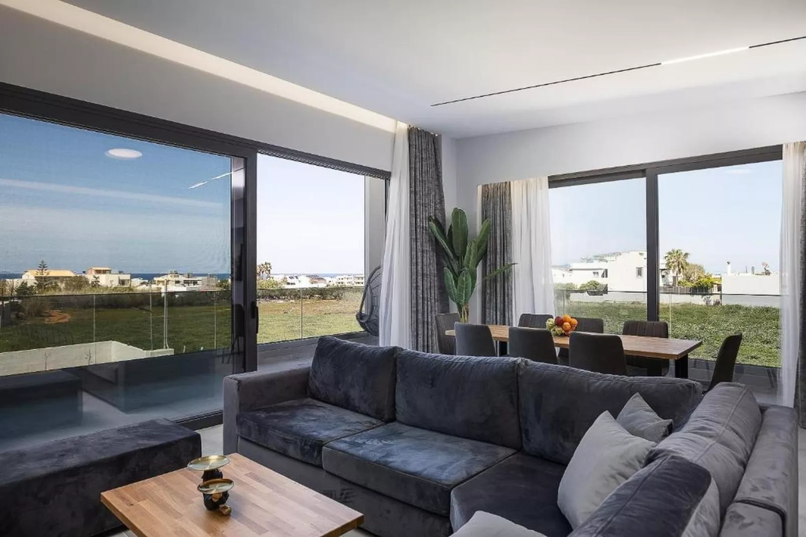 Resmi Seaview Villa - Woonkamer