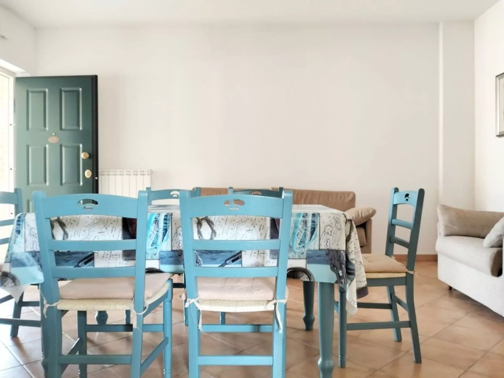 Schoene Appartment mit panoramische Blick - Binnen