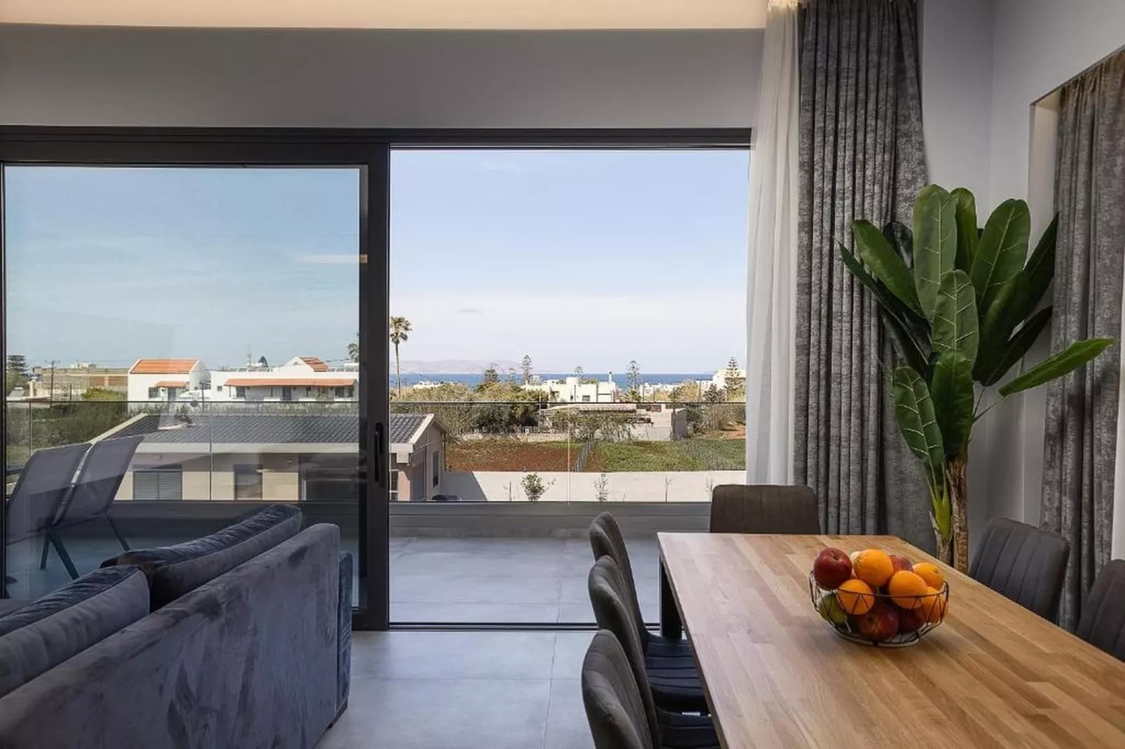 Resmi Seaview Villa - Eetkamer