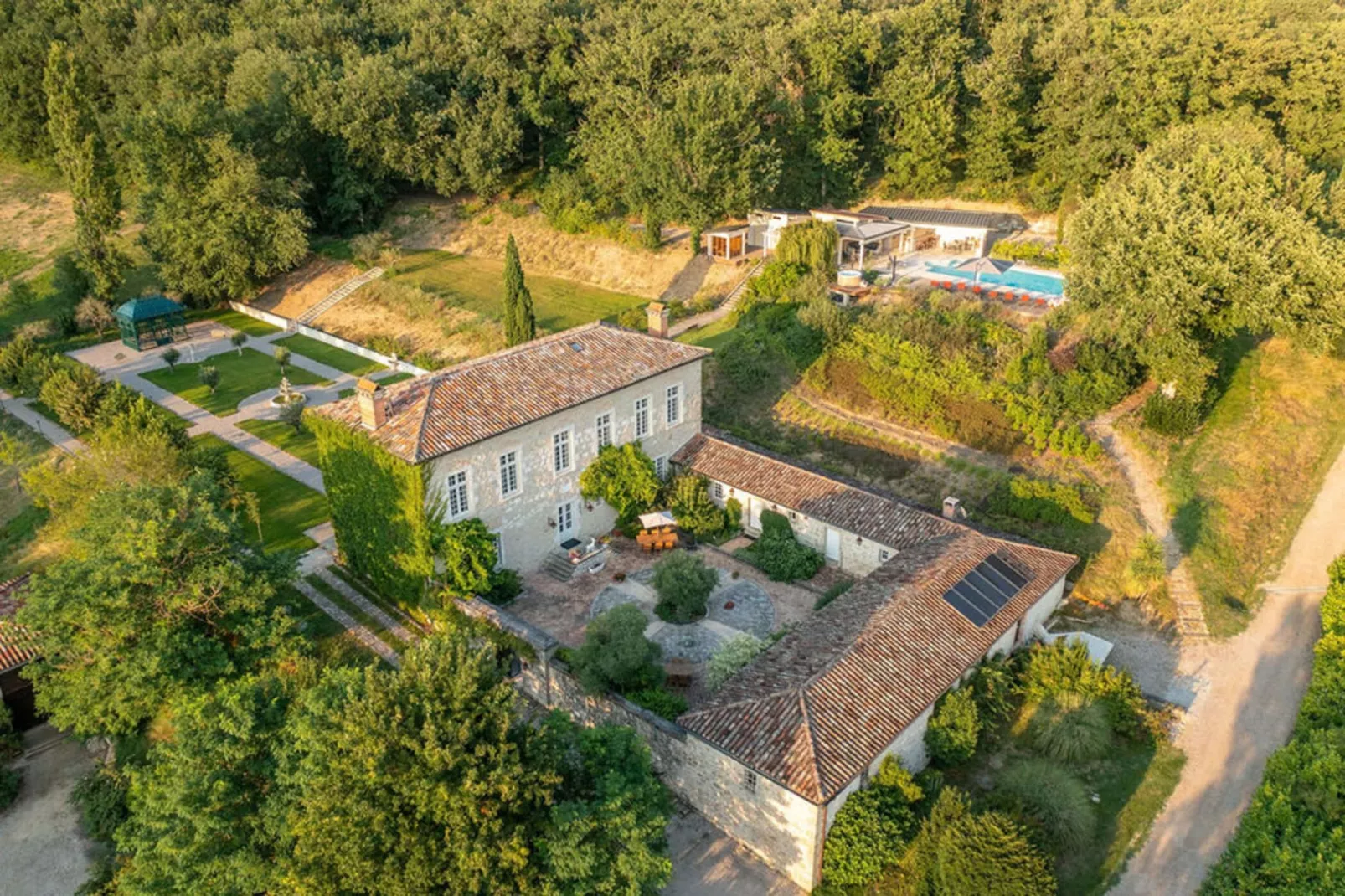 SCI Le Caz Propriété – Villa de Luxe dans le Sud de la France 14 persons - Gebieden zomer 1km