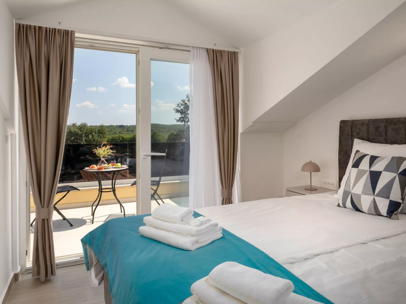 Mediterranee Oliva - Binnen