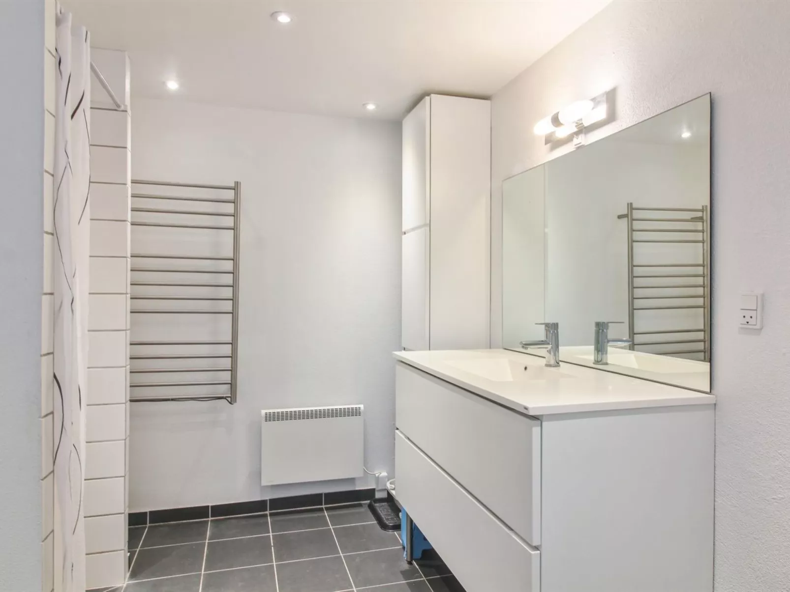 "Hilmer" - 180m from the sea - Binnen