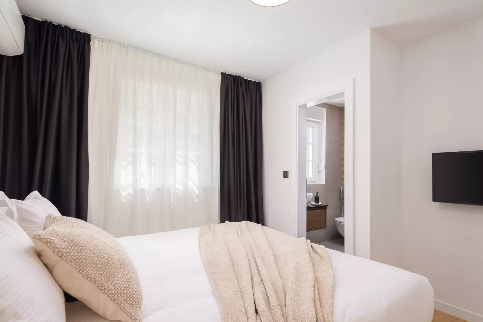 Villa Verde Ražanj with heated pool - Slaapkamer