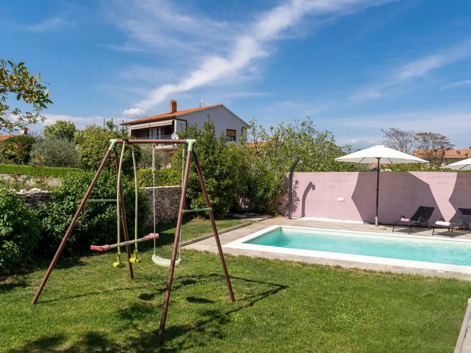 Villa Lilly - Image-tags.info