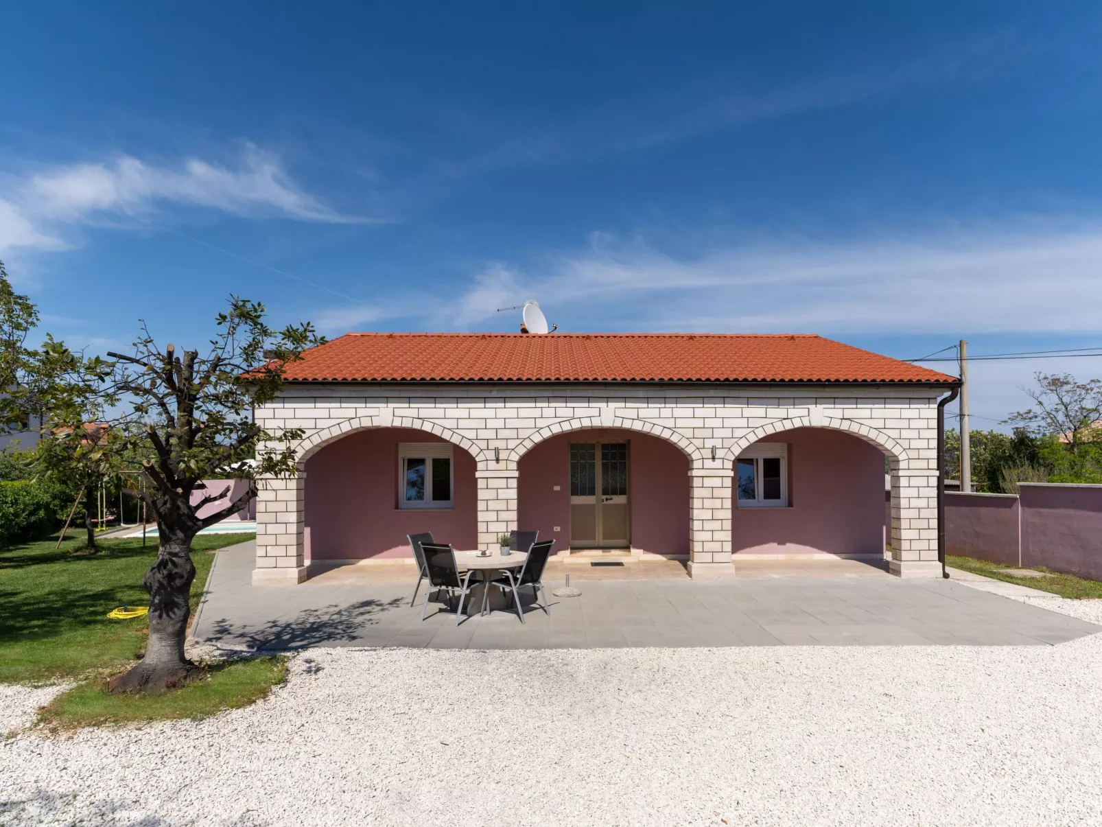 Villa Lilly - Image-tags.info