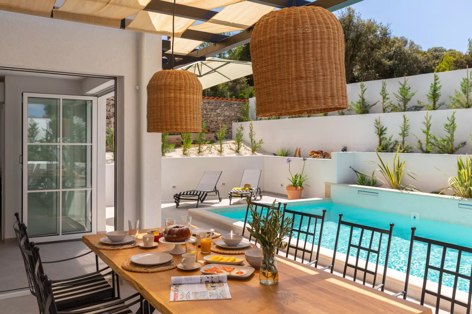 Villa Verde Ražanj with heated pool - Terras