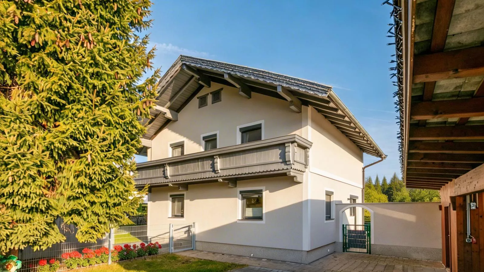 Kaiser Chalet Ebbs - Buitenkant zomer