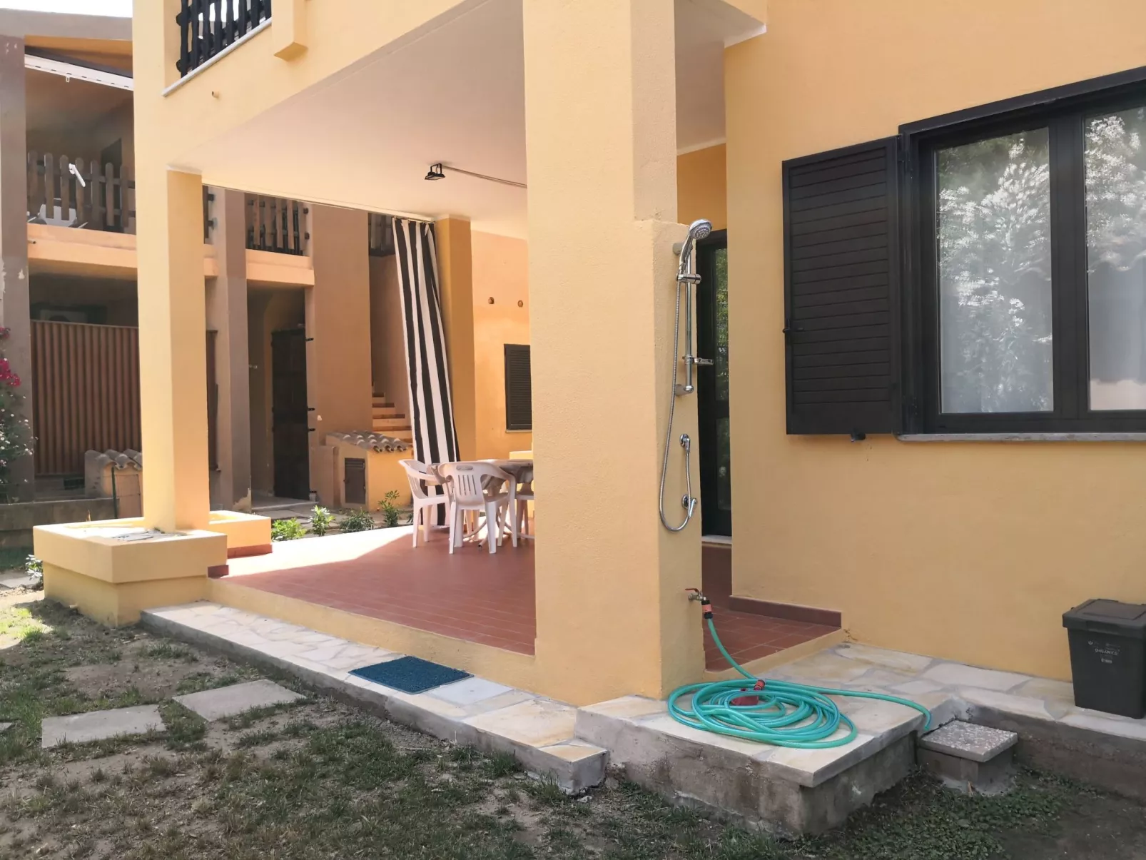 Renovierte Wohnung nur wenige Schritte vom Strand entfernt in Costa Rei