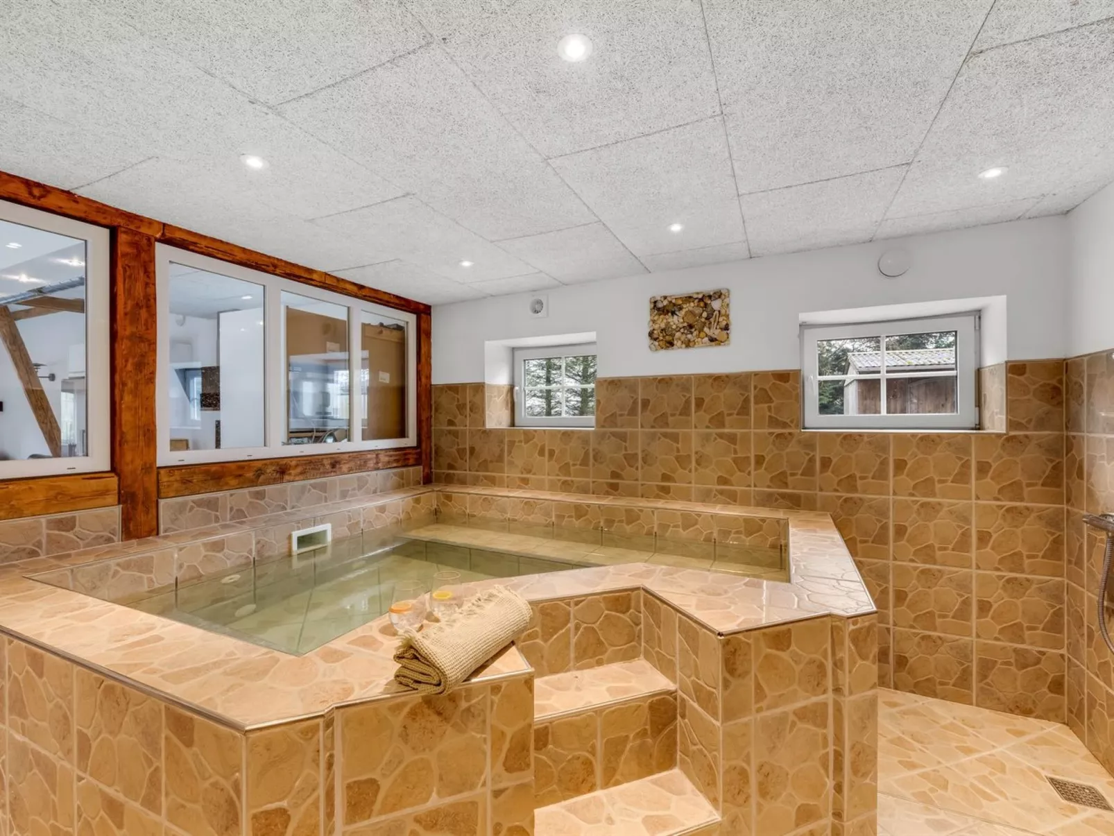 "Blaguna" - 9km to the fjord