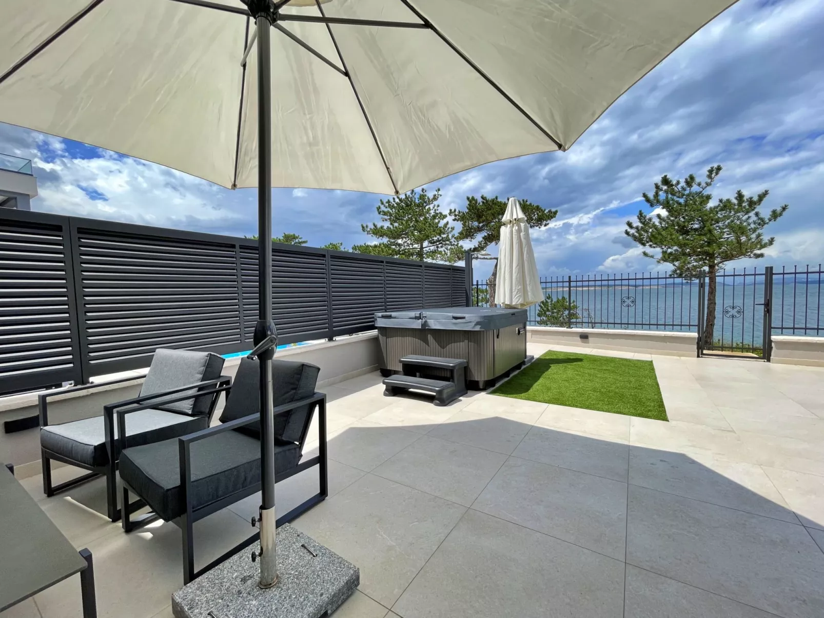 Apartment SeaLuxe mit Whirlpool - Buiten