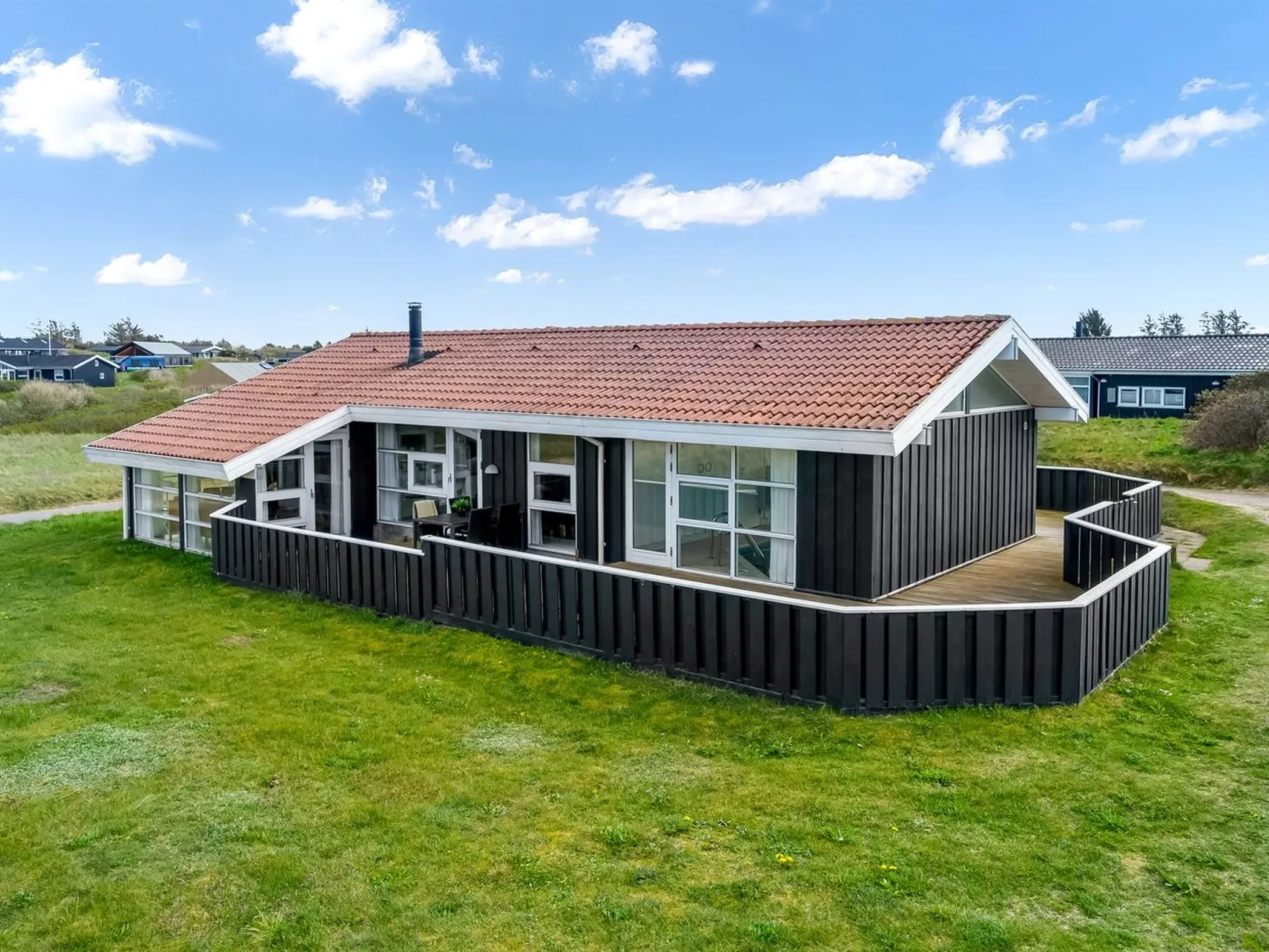 "Venja" - 200m from the sea - Buiten