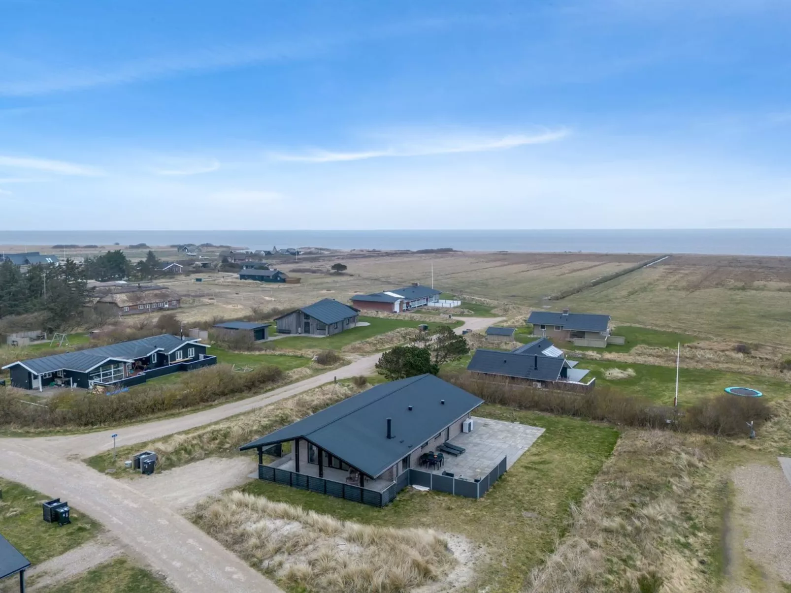 "Dorrit" - 1.2km from the sea - Buiten