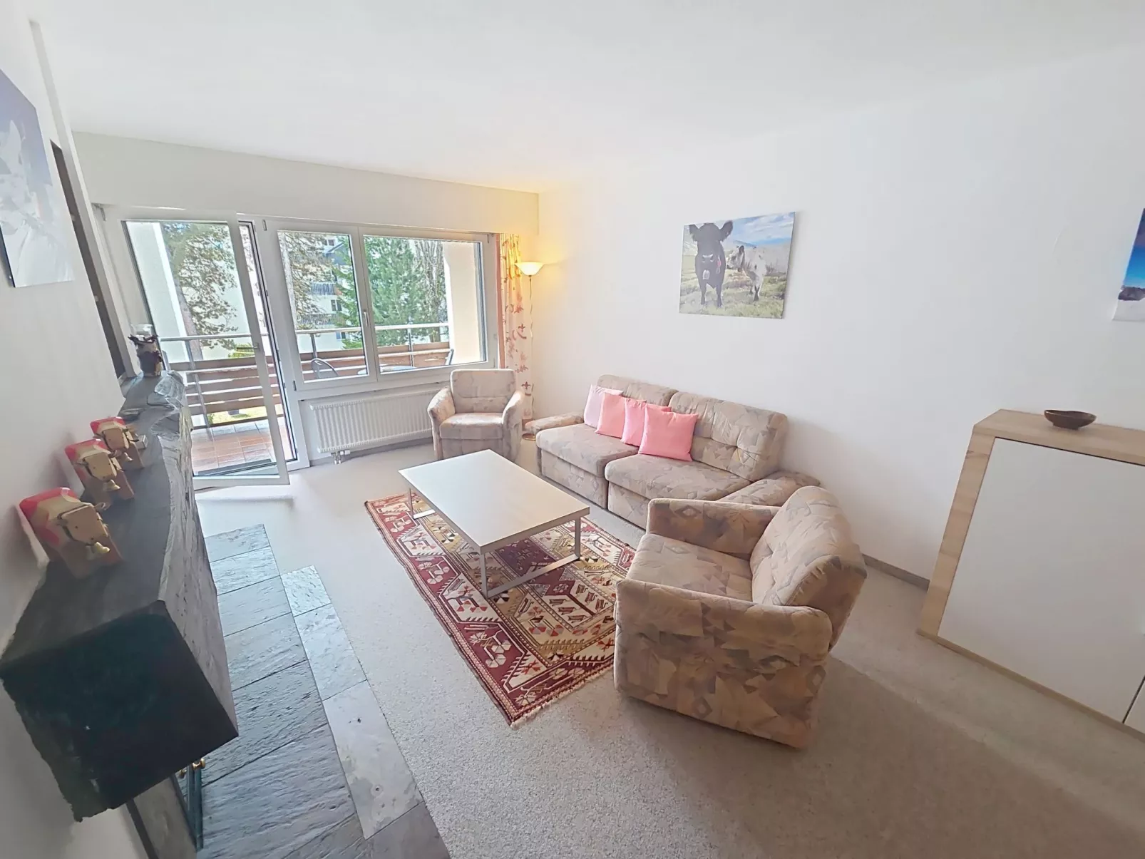 Curnera 9/4 - Binnen