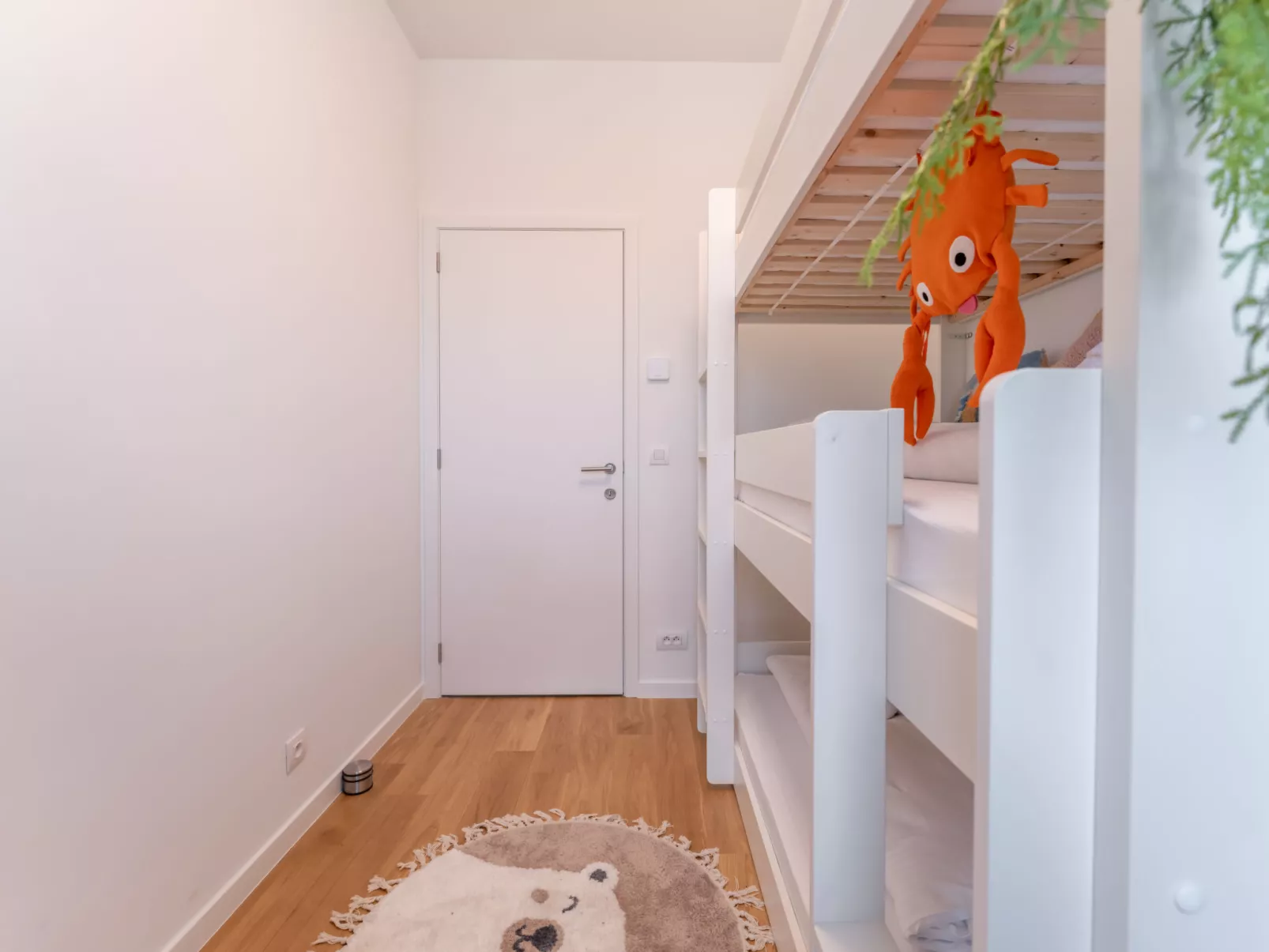 Parkville with parking & terrace - Binnen