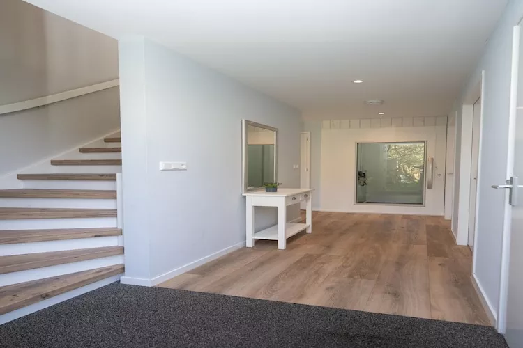 Mienterbos-Duinglop - Hal-ontvangst