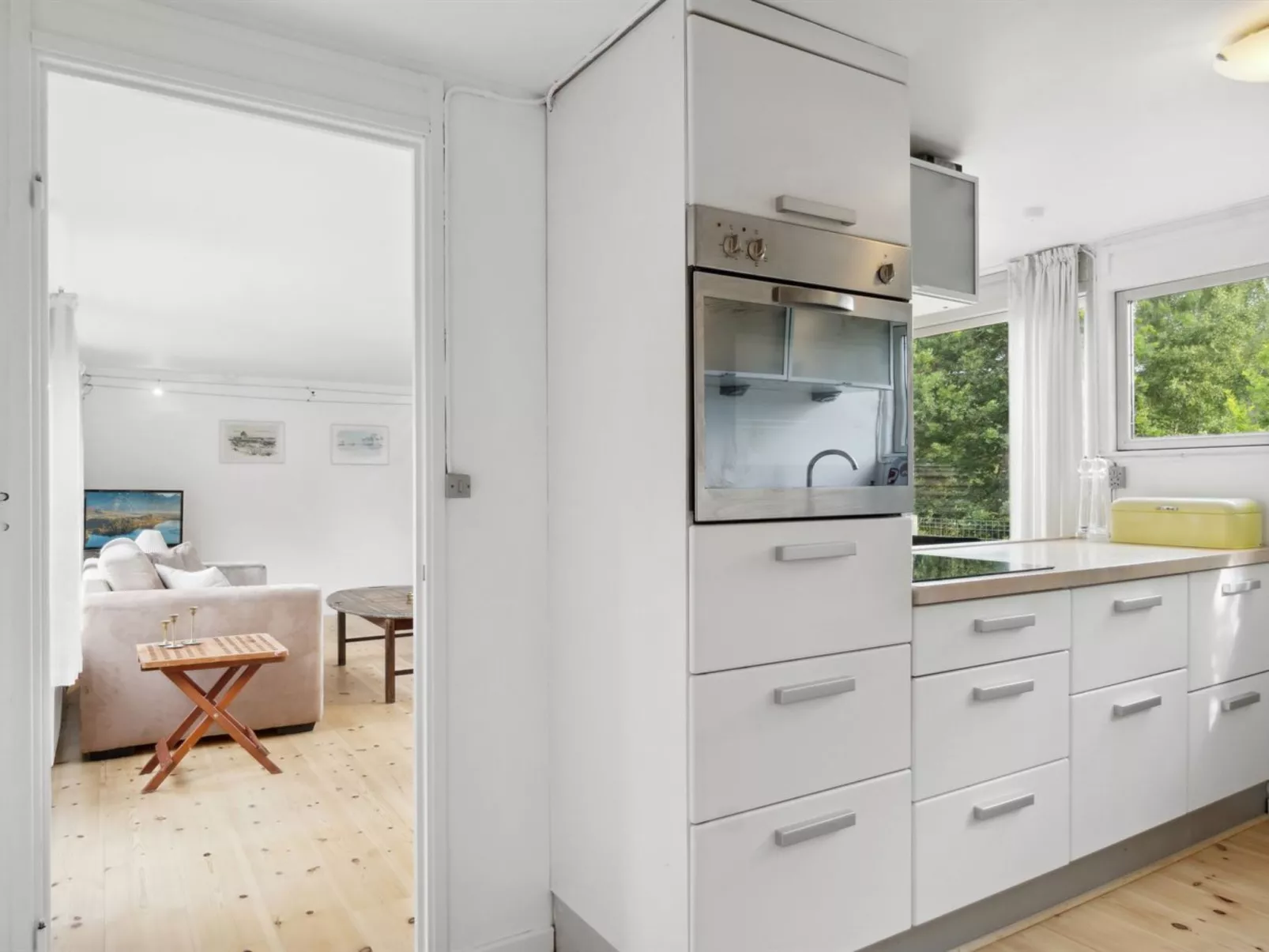 "Hannelore" - 700m from the sea - Binnen